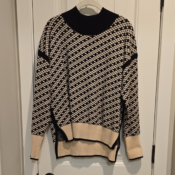 VICI Alma Cross Jacquard Mock Neck Sweater - Picture 2 of 8